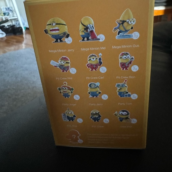 Pop Mart Figurine for the despicable me 4 movie - Picture 2 of 4